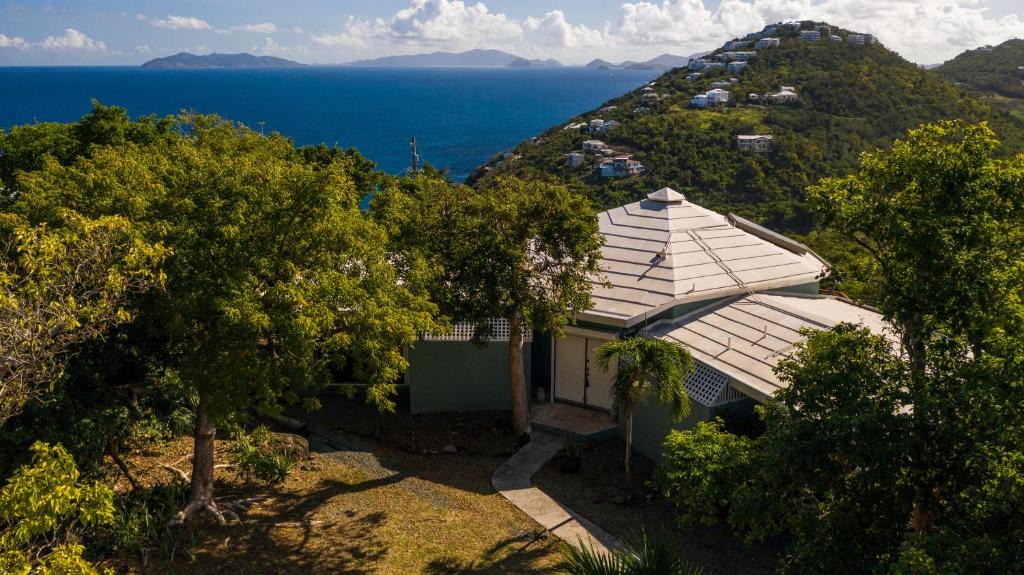 Estate Peterborg Villa | Chateau Nightwind