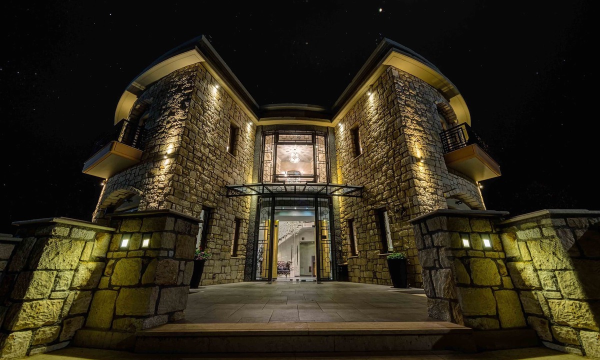 Loutraki Hotel | Chateau Rond Boutique Hotel & Spa