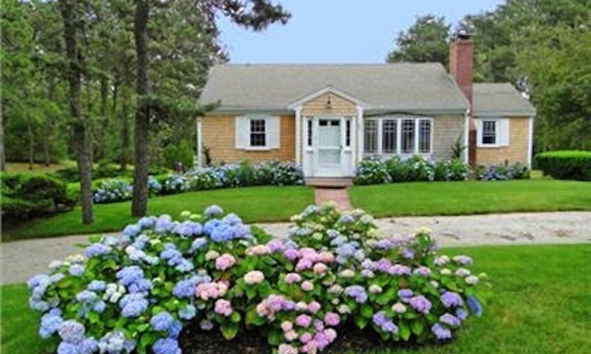 West Chatham House | Chatham-Walk to Ridgevale Beach, Pets Considered, Central Air, Bike Trail