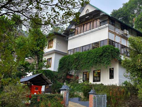 Devikolam Resort | Chediyar Bell Vedera Resort