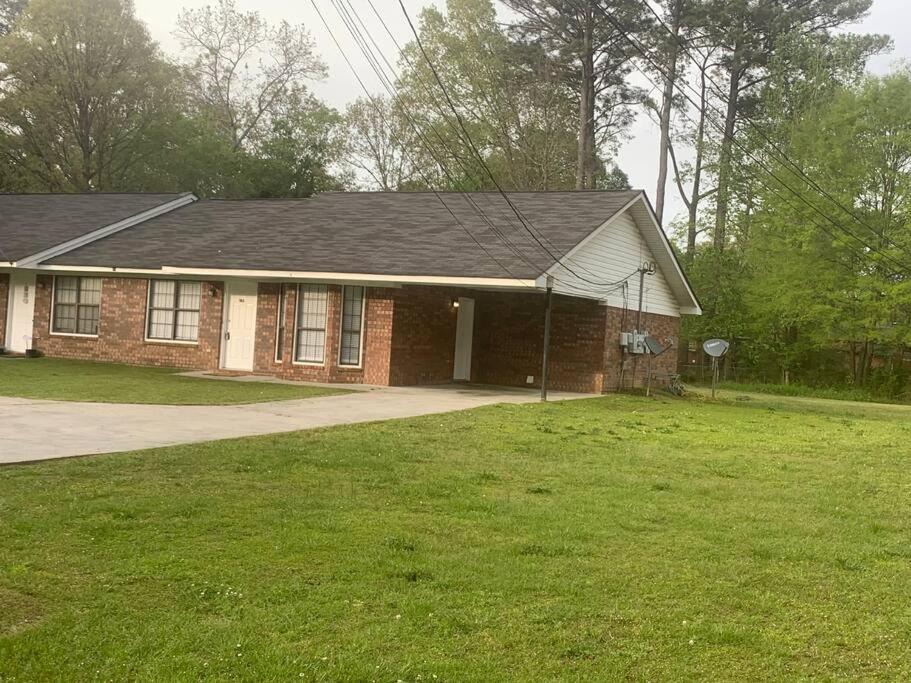 Mount Berry Apartment | Cheerful 2-bedroom 2 bath entire home West Rome