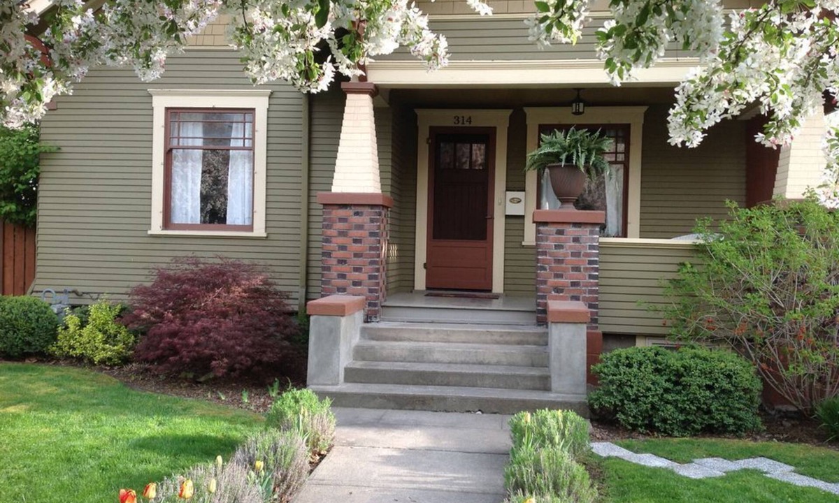 Walla Walla House | Cheerful And Spacious Home For Lovers Of Good Food And Wine