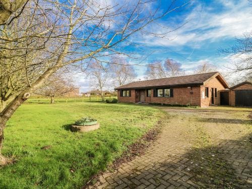 Grimsby House | Cherry Trees