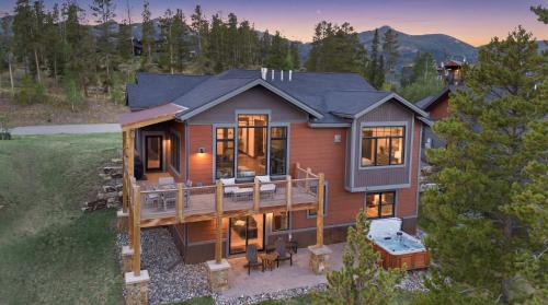 Baldy Mountain House | Cherrybrook Chalet