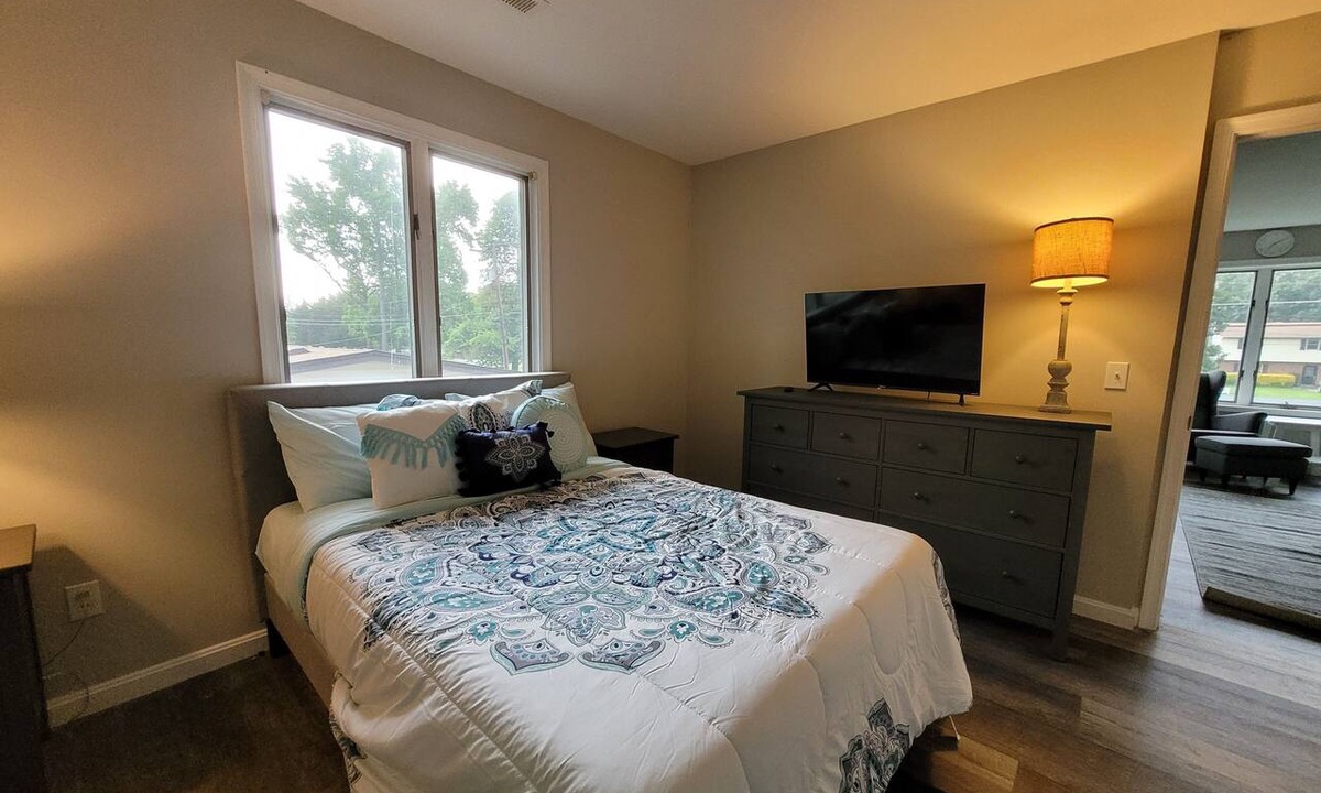 Cape Anne Apartment | Chesapeake Bay Loft Retreat, Walk to Water, Sleeps 2, 20 Min to Annapolis