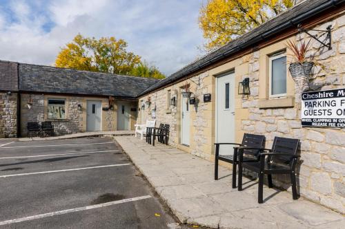 Castleton Hotel | Cheshire Mews