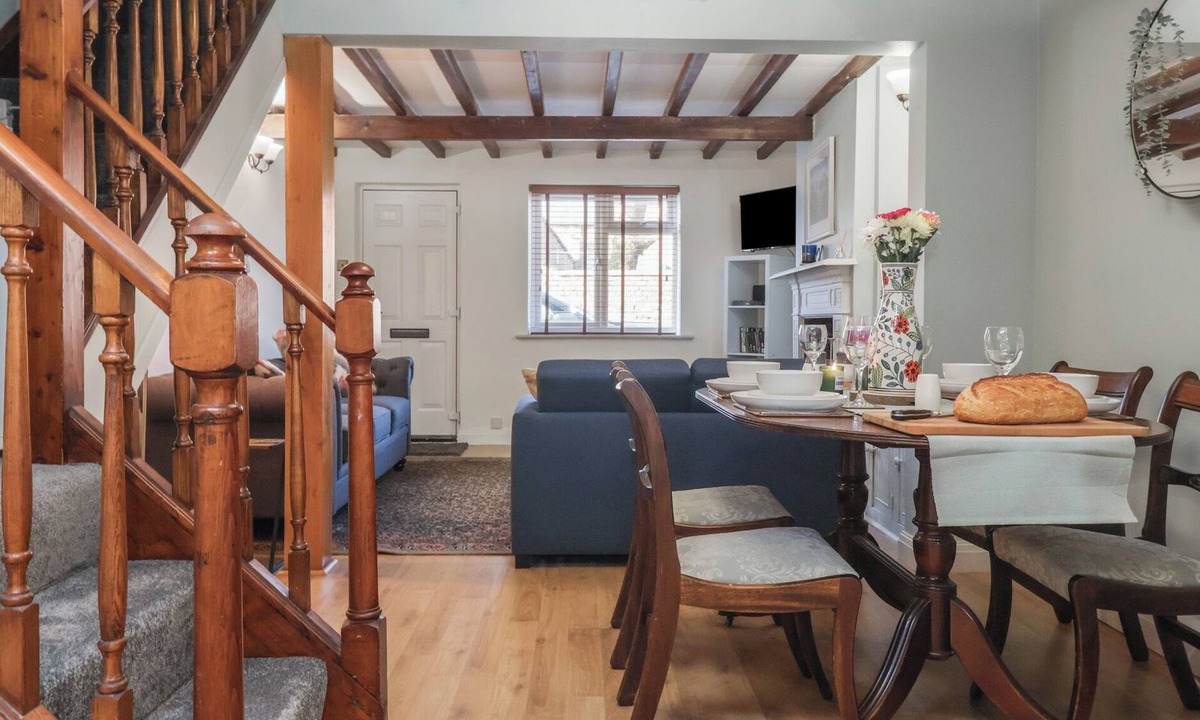 Driffield Cottage | Chestnut Cottage