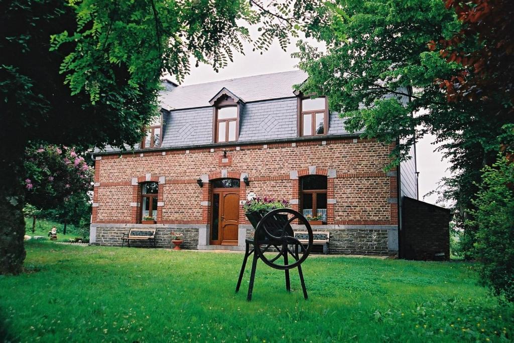 Bievre House | Chez Basile