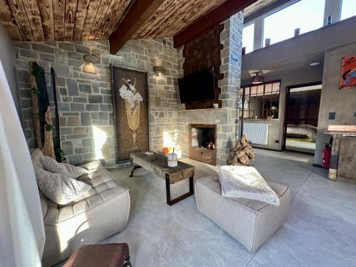 Bohon House | Chez Brigitte