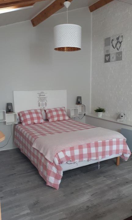 Lavaux-Sainte-Anne Apartment | chez Christelle