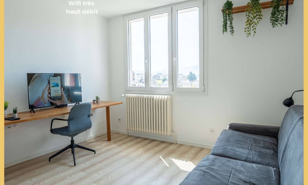 Ambilly Apartment | Chez Gilles I Studio I Ambilly