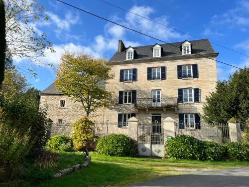 Vidaillat House | Chez Jallot - Lower Gite