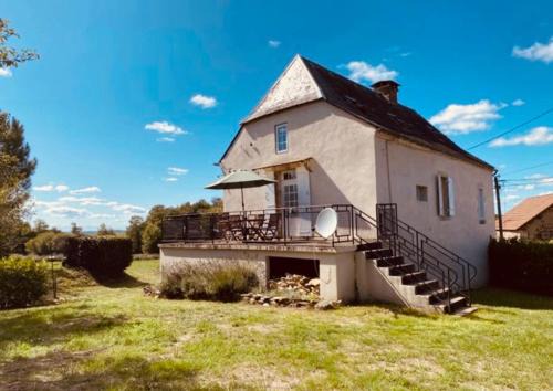 Genis House | Chez le Cavalier