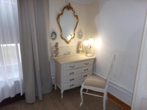 Bouillon Apartment | Chez Len & Filipp