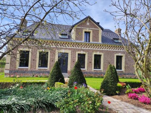 Rolleville House | Chez Mémère
