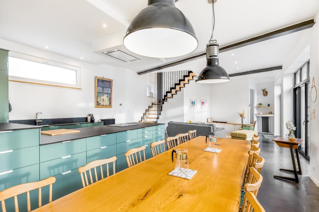 Saint-Pair-sur-Mer Villa | CHEZDAMDAM - la Zinguerie de la Plage - plage 300m, babyfoot, arcade, pingpong