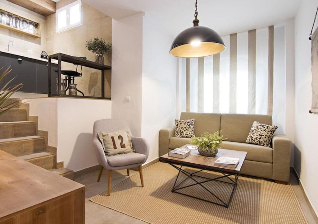 Central District Apartment | ChezmoiHomes Catedral 1B