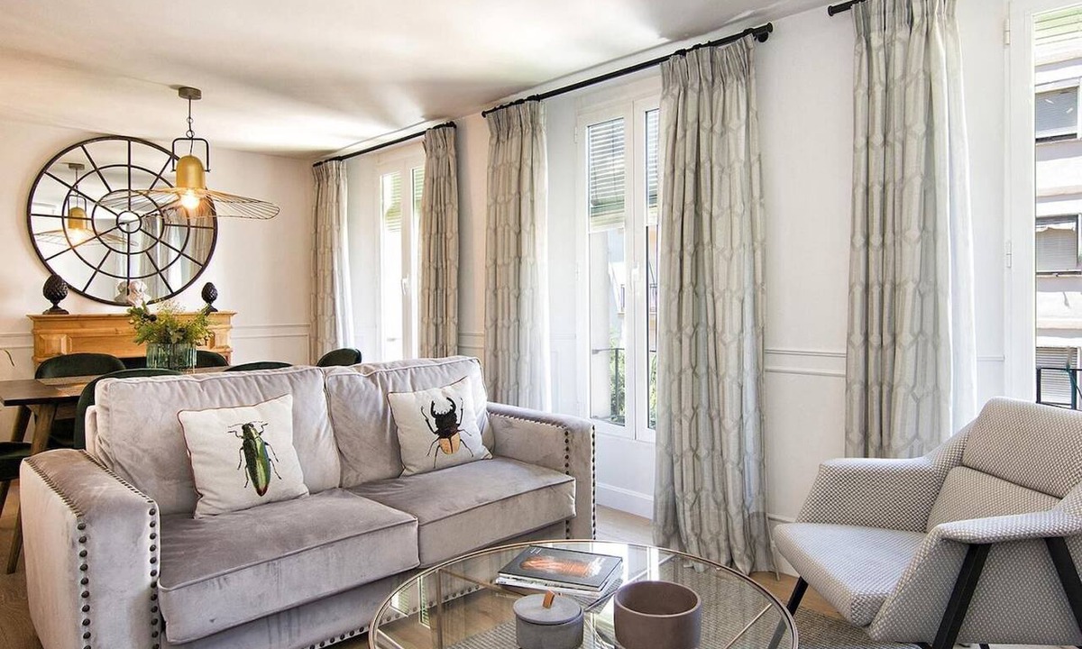 Central District Apartment | ChezmoiHomes Catedral Dúplex