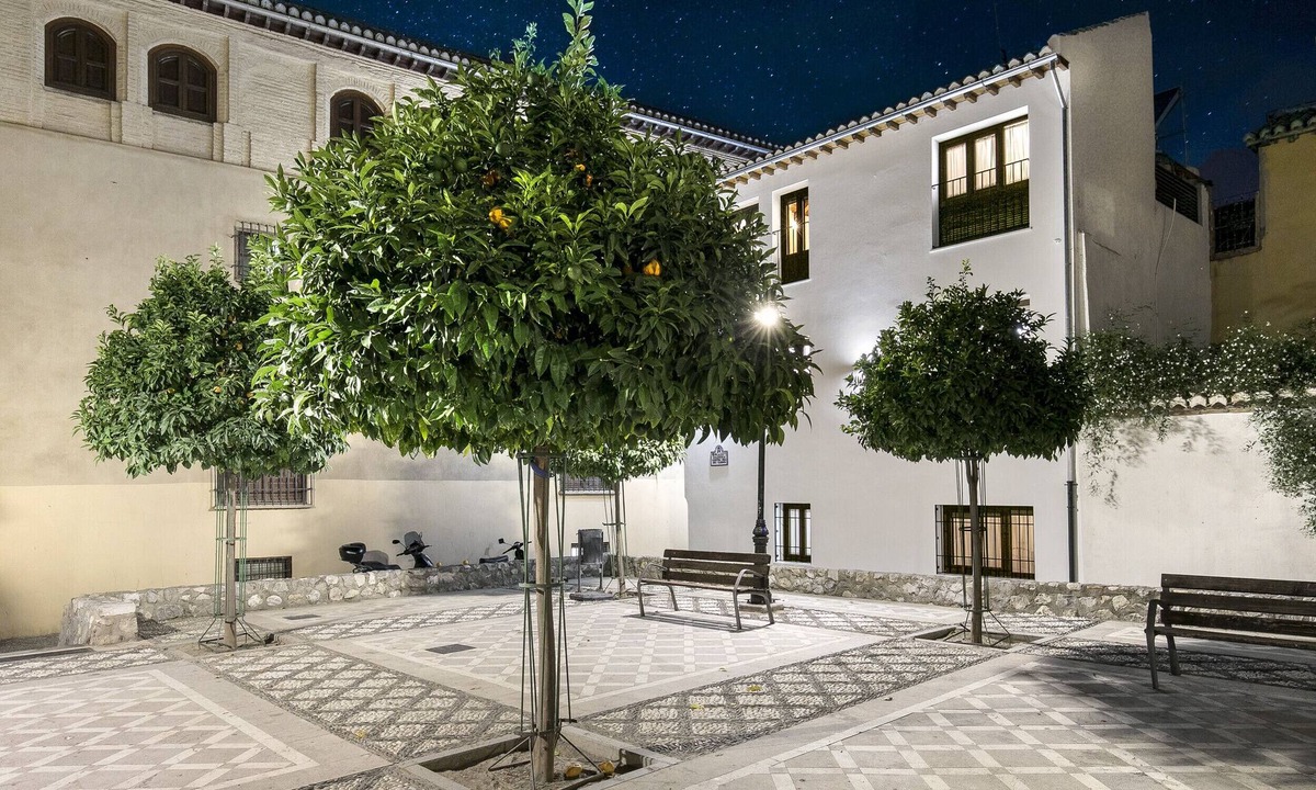 Central District Ski Chalet | ChezmoiHomes Naranjos de San Matias