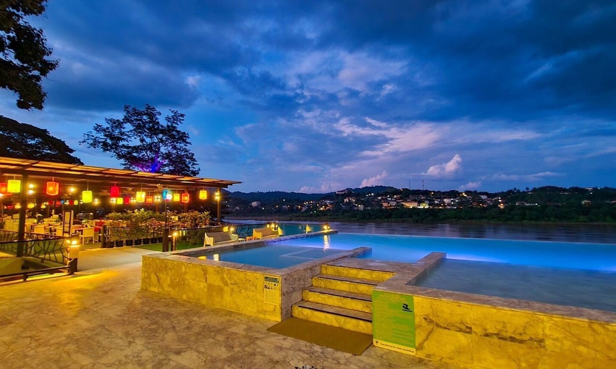 Chiang Khong Hotel | Chiangkhong Teak Garden Riverfront Onsen Hotel