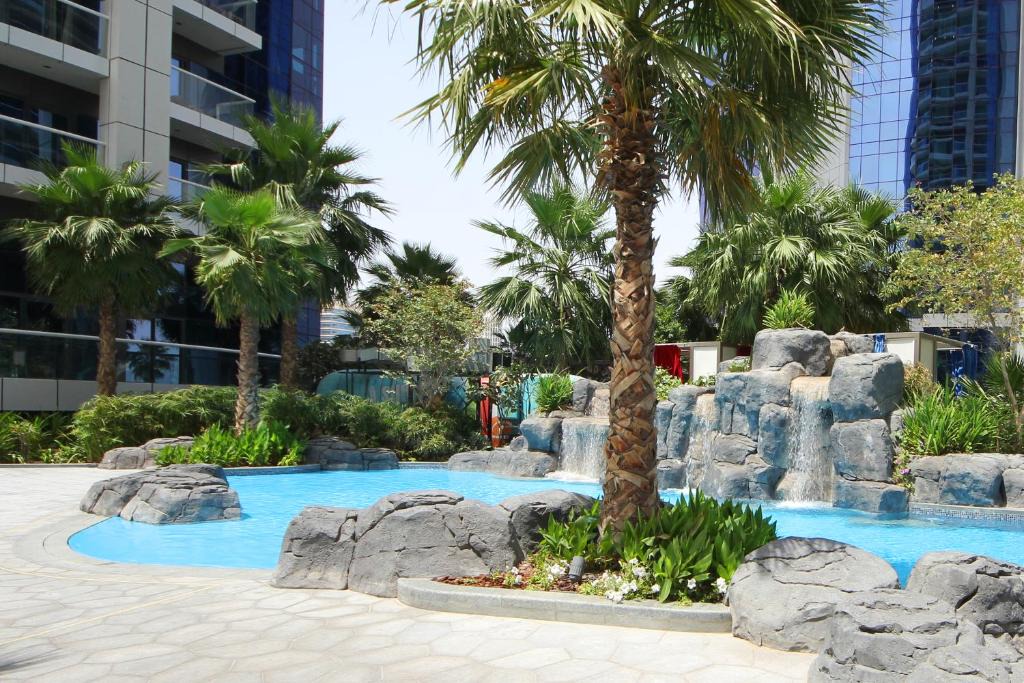 Business Bay Apartment | Chic 1BR Haven, Damac Paramount