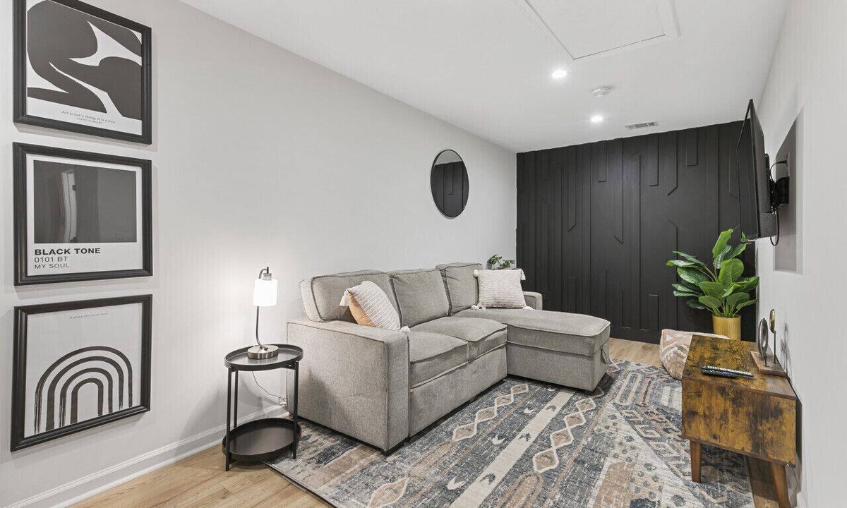 Clarkdale Apartment | Chic 1BR Oasis: Ideal Retreat near Six Flags