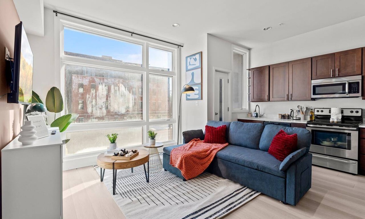 Fairmount Apartment | Chic 1BR Unit - Walk to Met - Direct Subway to FIFA
