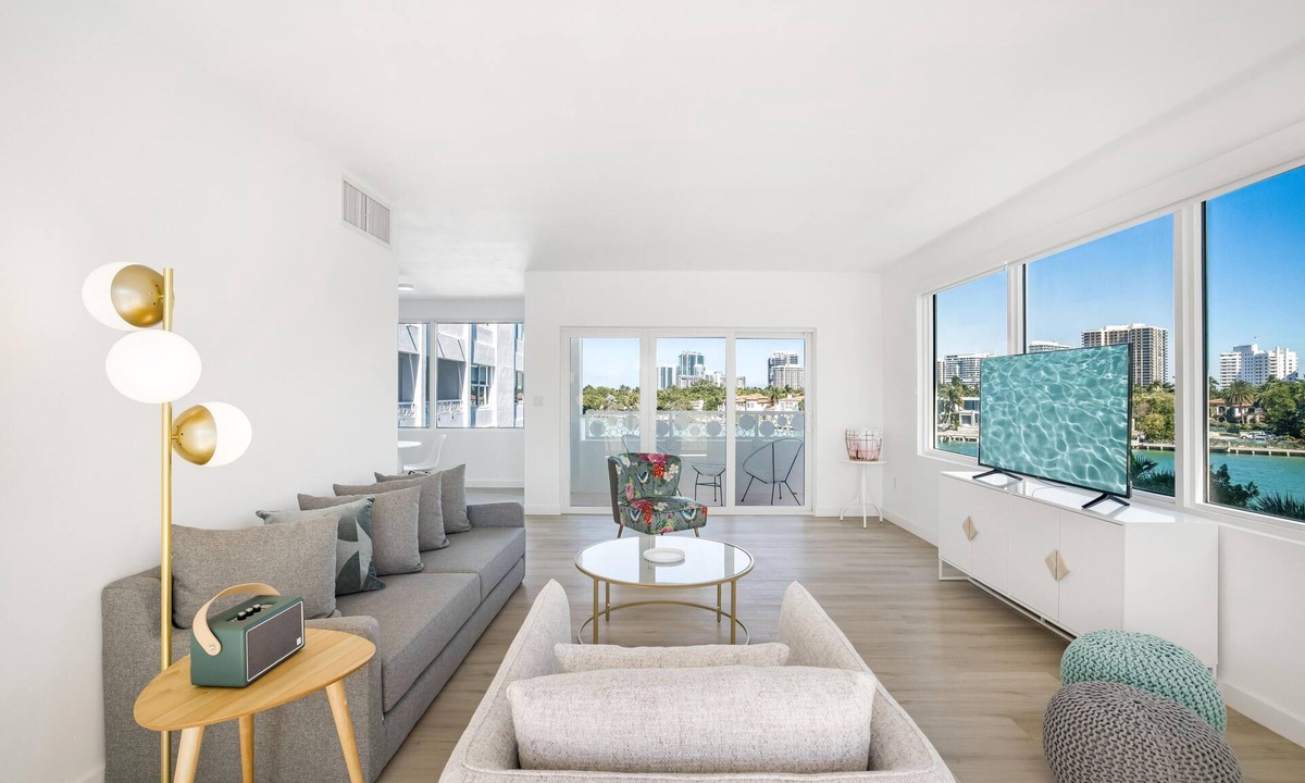 Bay Harbor Islands Apartment | Chic 2 Bed Apt, Balcony and Serene Water Views