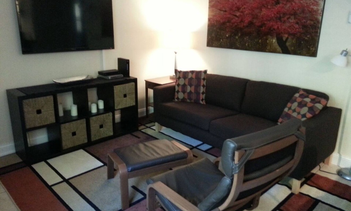 Southwest Coconut Grove Apartment | Chic 2-bedroom apartment with WiFi, AC in vibrant Miami