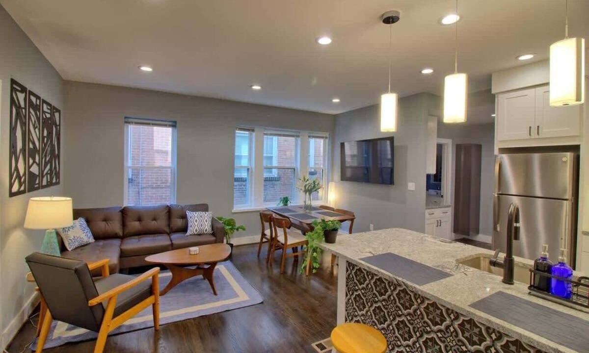 Tower Grove South Apartment | Chic 3BR Gem | TG Park | Patio+Yard+W/D+Workspace