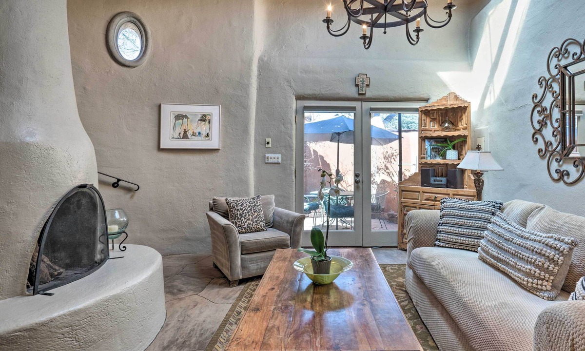 Historic Eastside Cottage | Chic Adobe-style Bungalow in Historic Santa Fe!