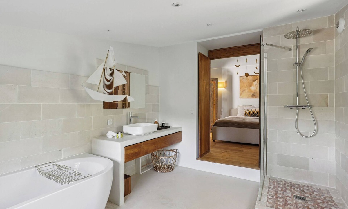 Saint-Marc-Jaumegarde Villa | Chic and spacious Balinese-style villa - peaceful and quiet, close to Aix-en-Pce