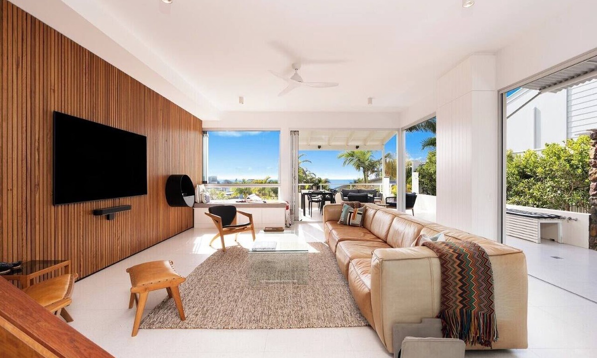 Sunrise Beach Apartment | Chic Beachside Abode, Sunrise Beach