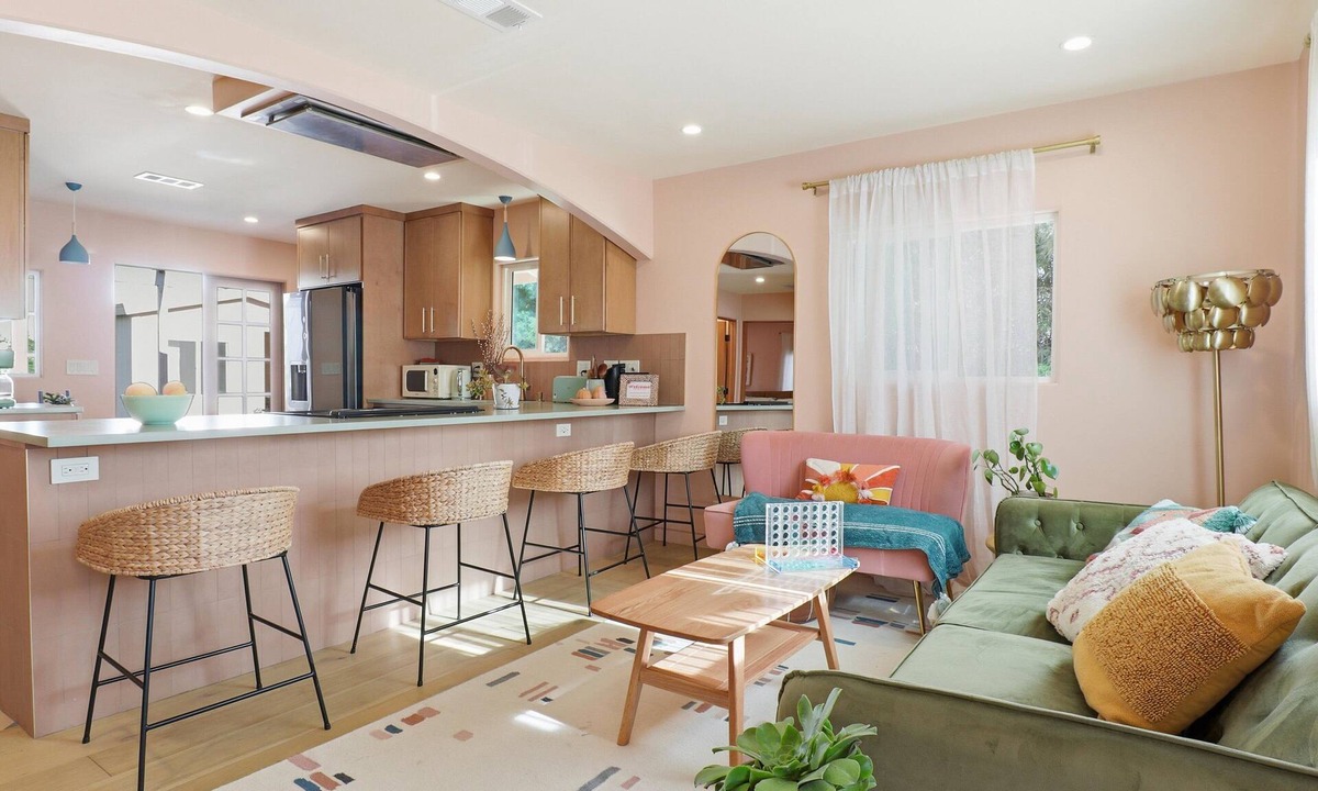 Cypress Park House | Chic Boho Bungalow w/Peaceful Vibes & Private Deck in Mt. Washington