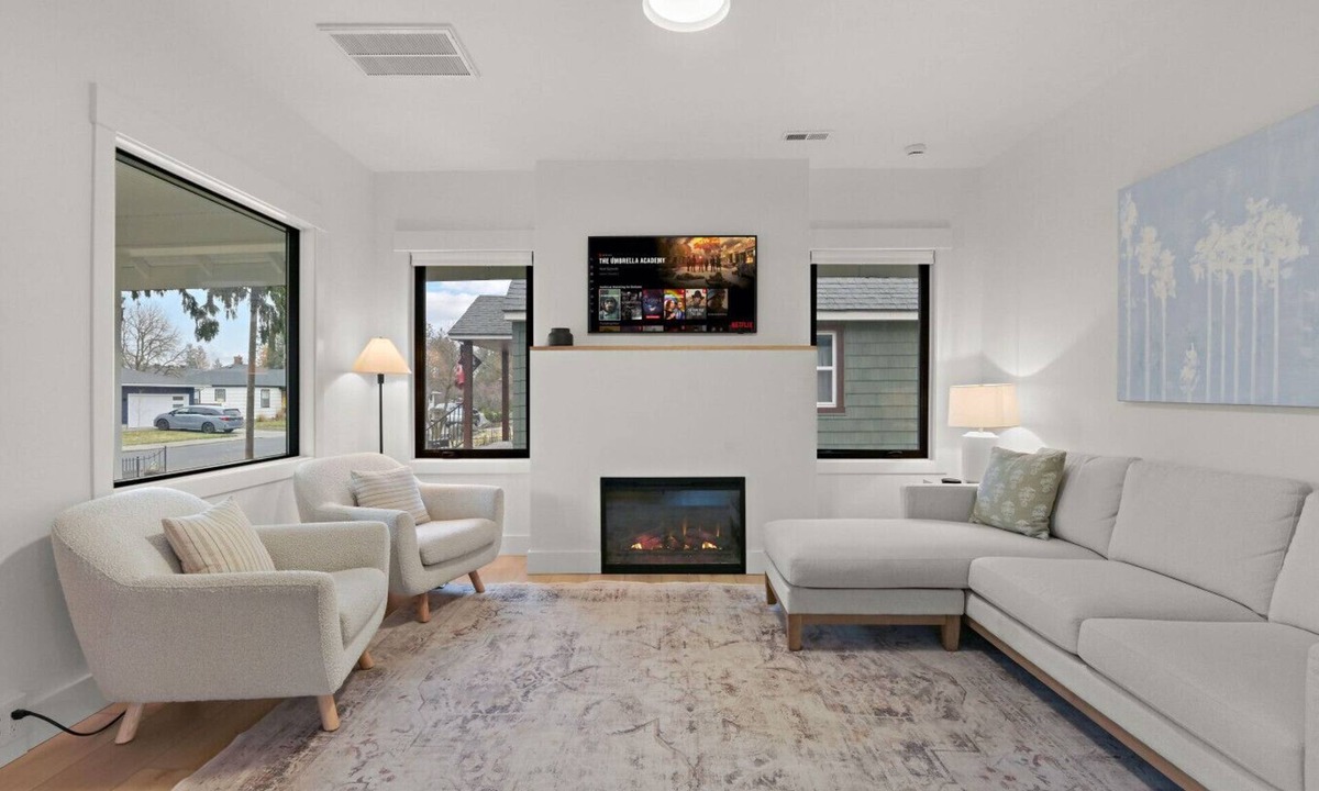 Spokane House | Chic Bungalow | A Modern Stay