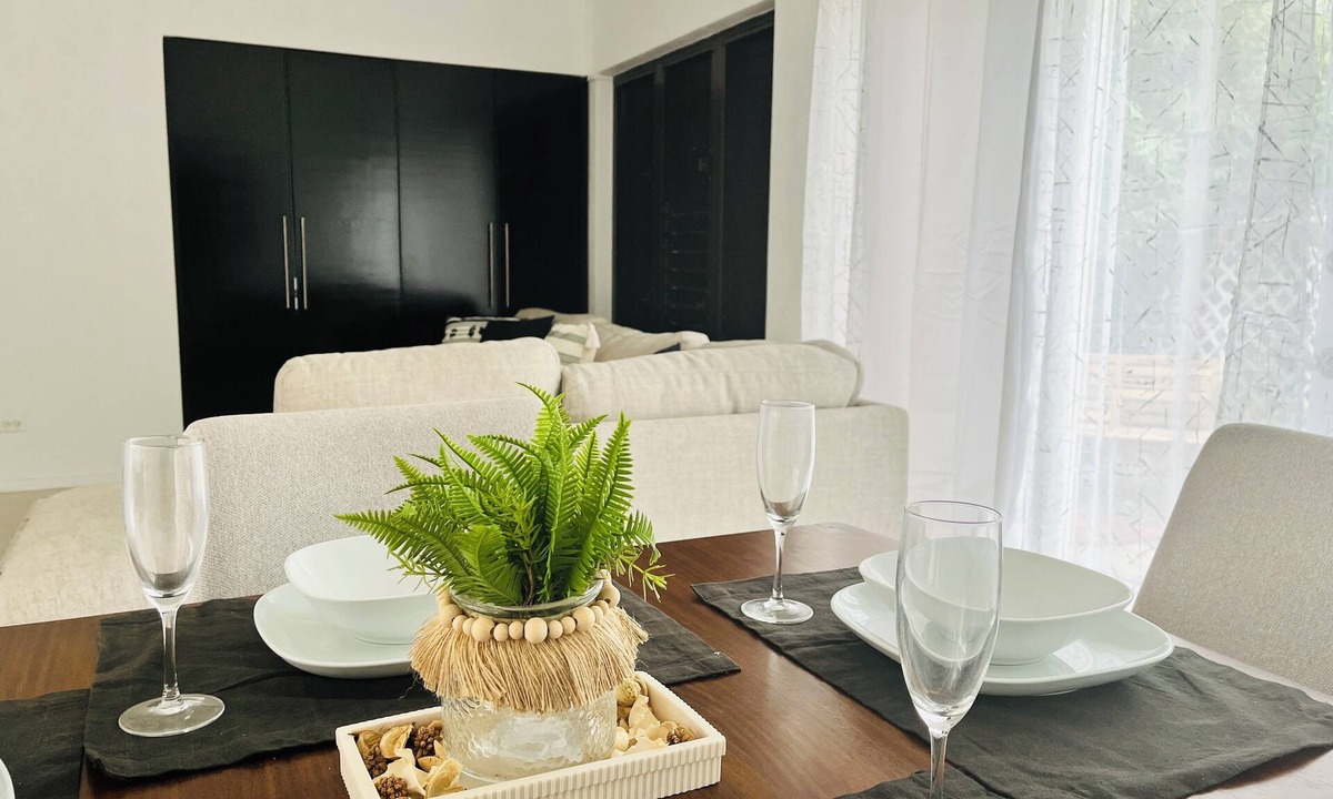 West Coast Condo | Chic Condo in Central Location—Pool, Gated, WiFi