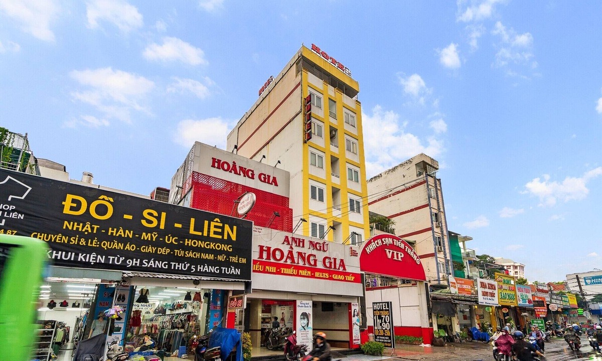 Tan Phu District House | Chic Deluxe Double Relax Stay in District Tan Phu