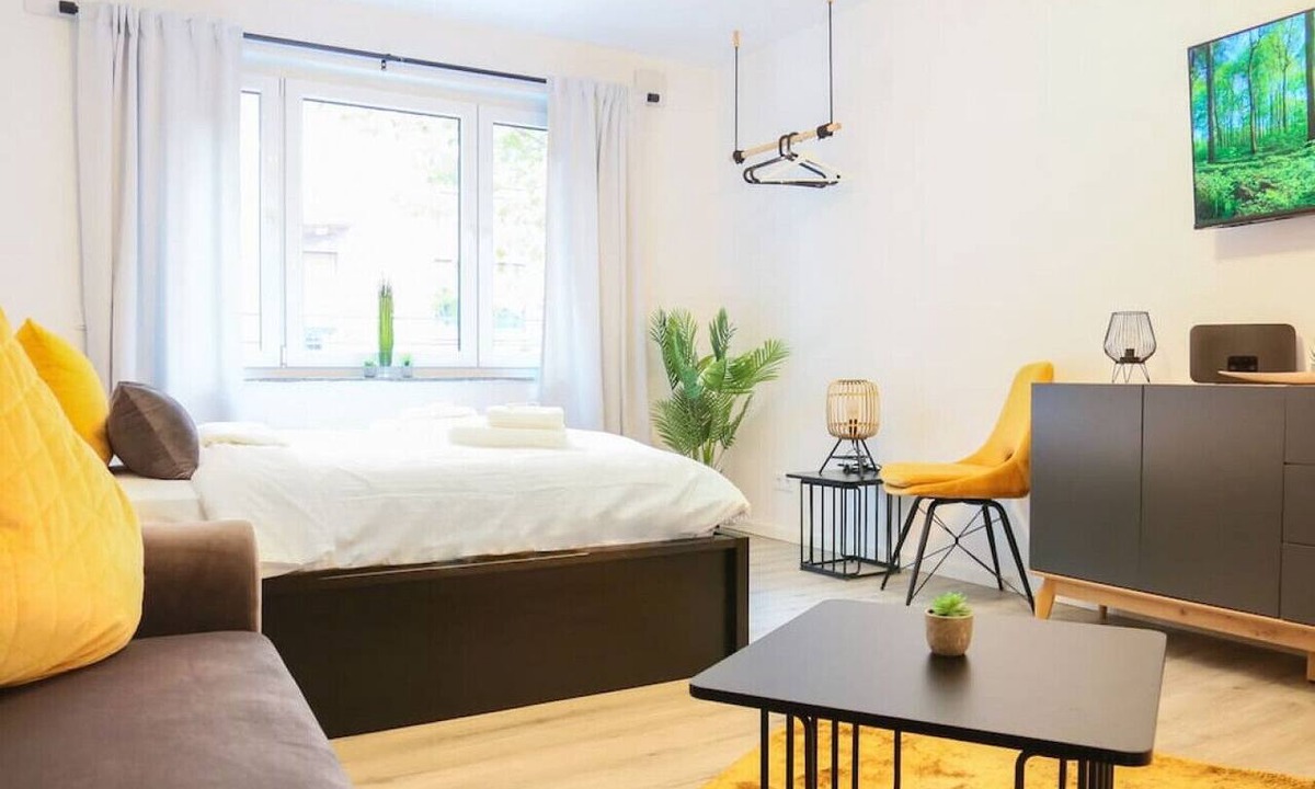Schwetzingerstadt/Oststadt Condo | Chic Studio | 1 Min to HBF
