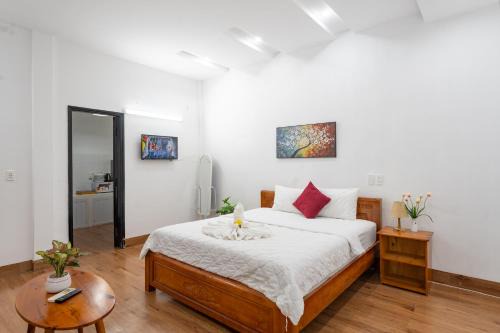 Hue City Centre Apartment | Chic Studio Homestay
