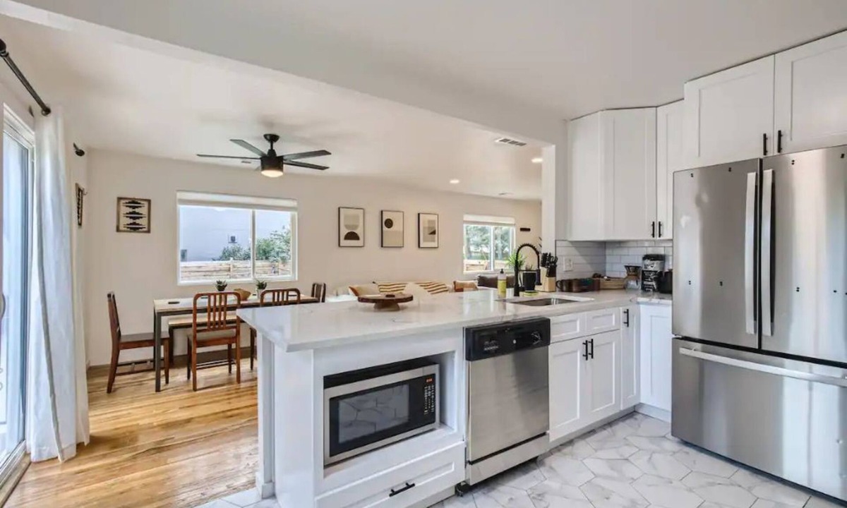 Barths House | Chic West Denver Abode with Hot Tub & Huge Yard