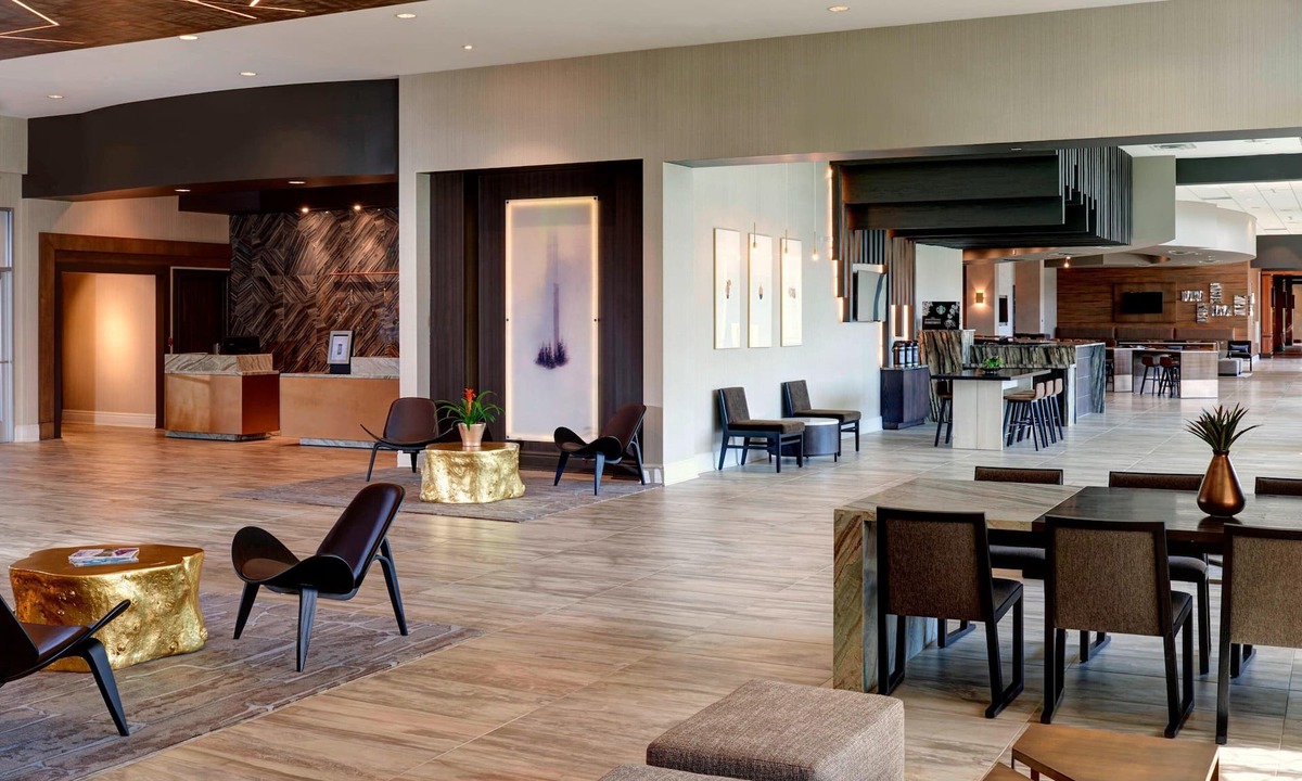 Burr Ridge Hotel | Chicago Marriott Southwest at Burr Ridge