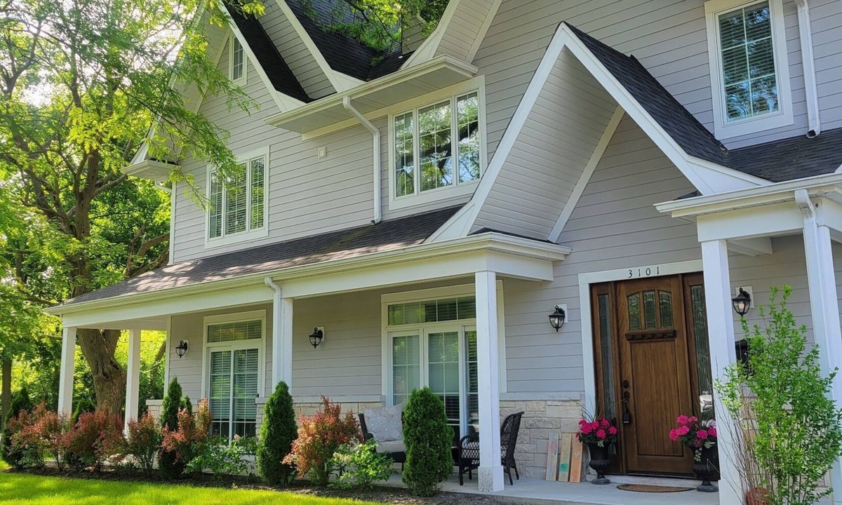 Wilmette Villa | Chicago North Shore Luxury Home Victorian Mansion High End Neighborhood beach
