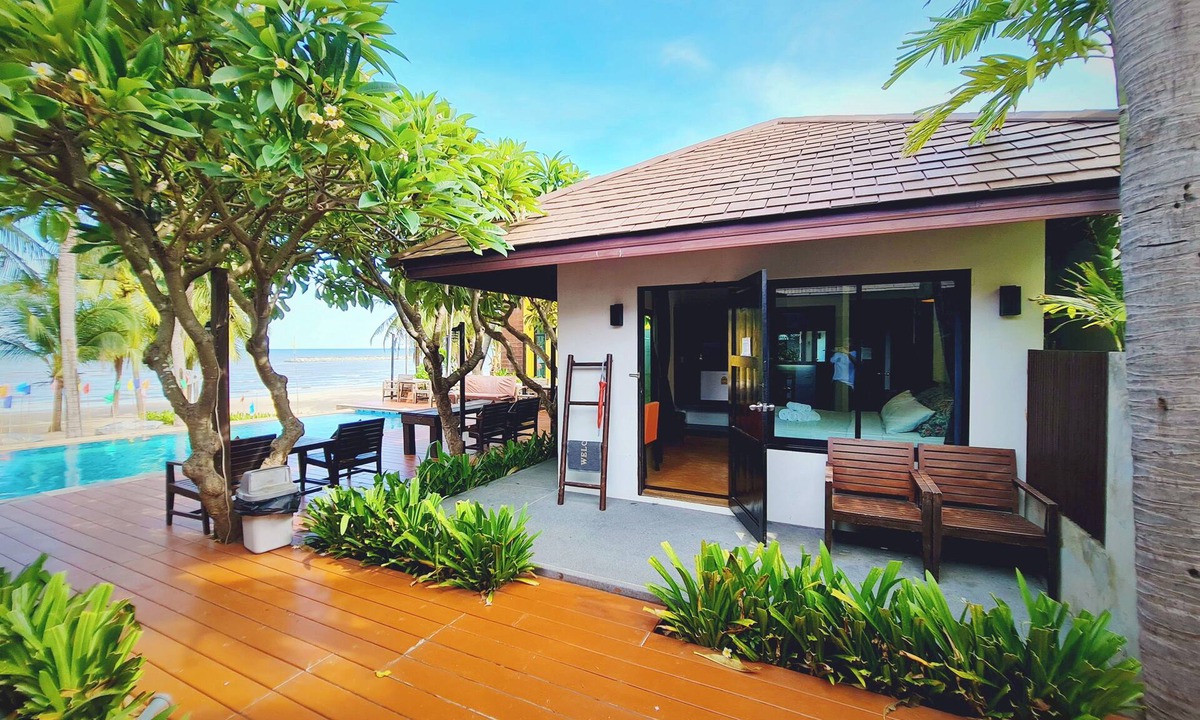 Hat Chao Samran Hotel | Chidlom Resort