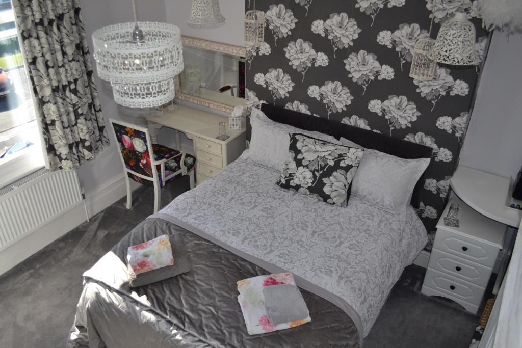 Longford Bed & Breakfast | Chilton House