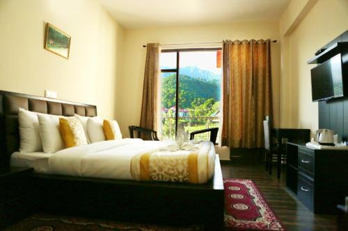 Gopalpur Hotel | Chimbalhar Heights
