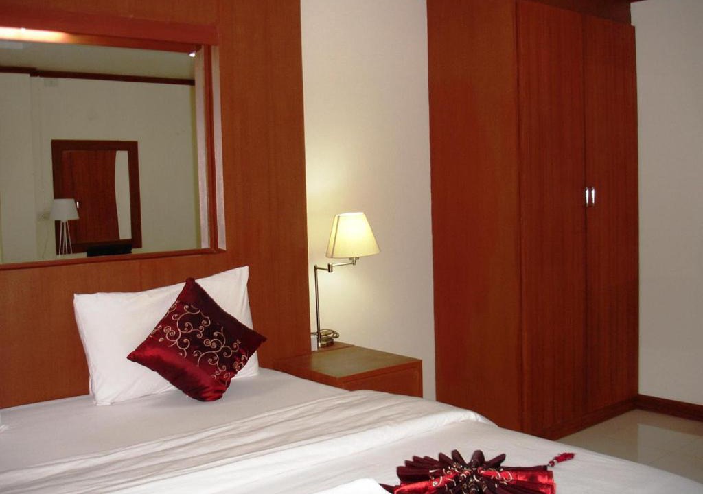 Nai Wiang Hotel | Chinathip Yusabuy