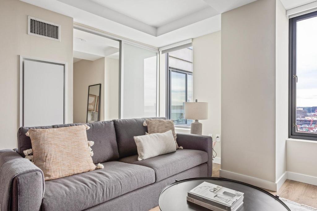 Theatre District Apartment | ChinatownTheater District 1br w gym wd nr T BOS-779