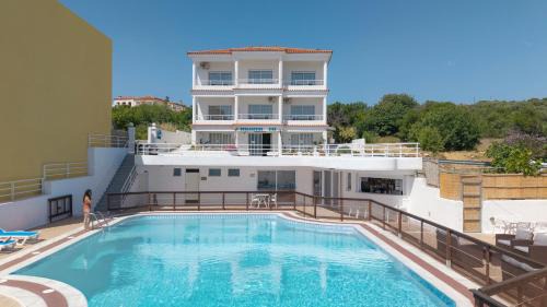 Katarraktis Hotel | CHIOS HOTEL