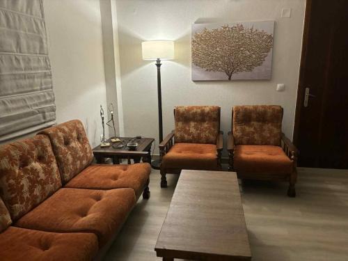 Chios Town Apartment | Chios Orange Tree Retreat