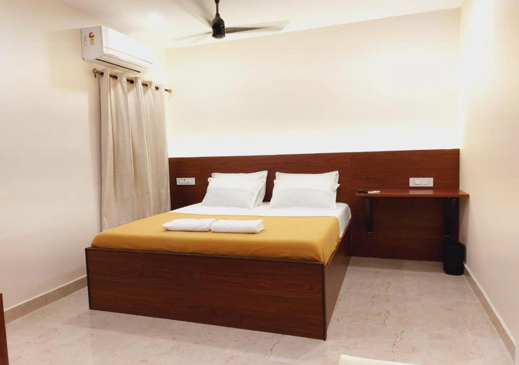 Mylapore Tiruvallikk Hotel | Chippy Residency